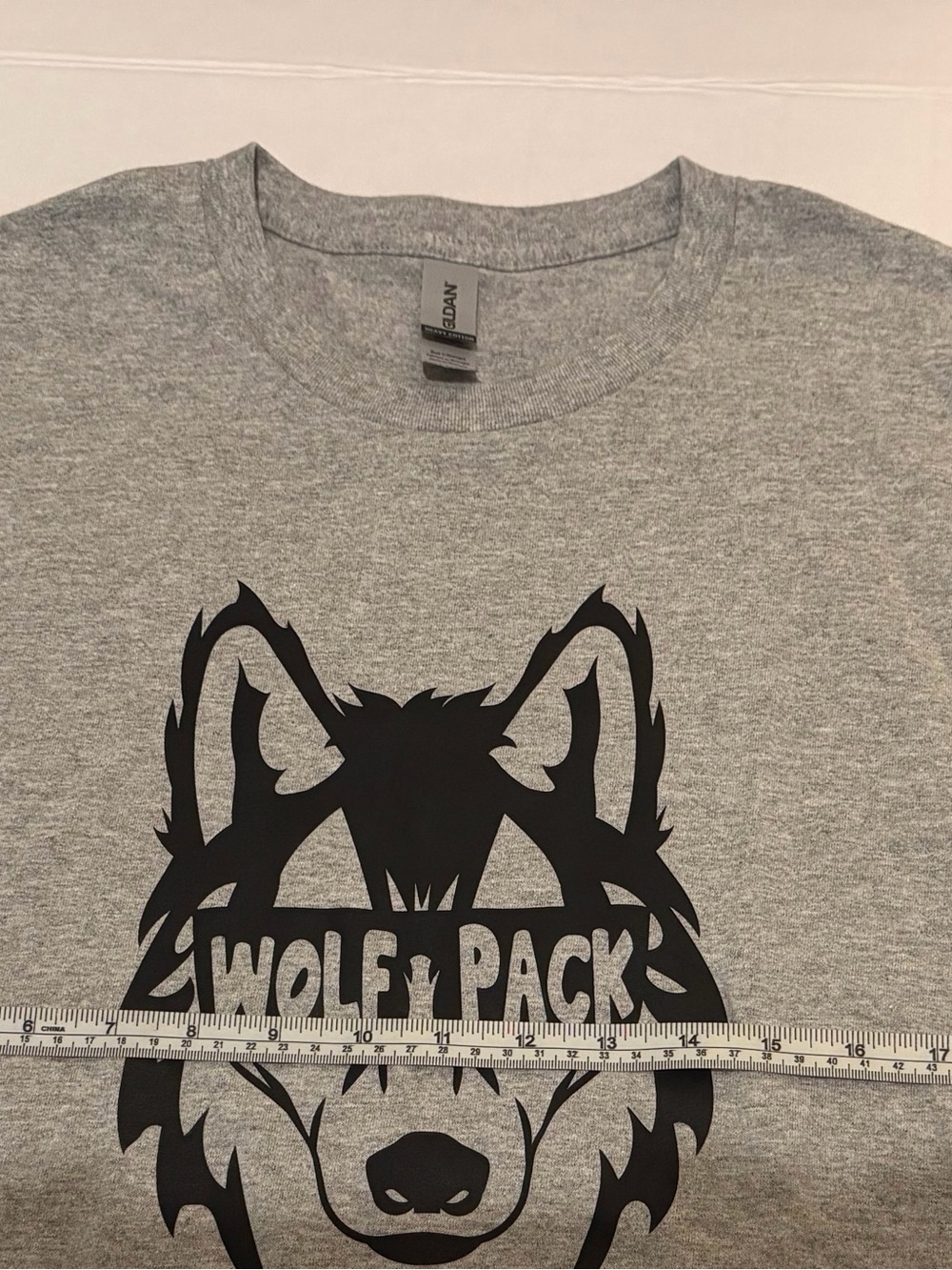 I10/I11 (2) XL Gildan Gray Tee with Black Wolf Pack Graphic
